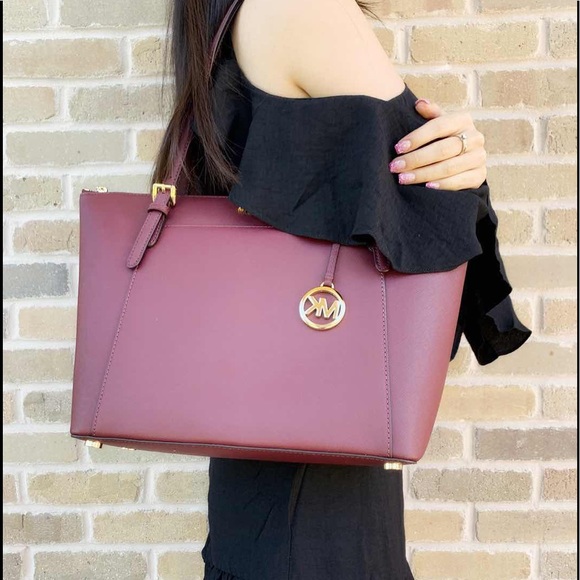 Gaby’sBags👜💕-SET Michael Kors Tote &Wristlet - Picture 5 of 7